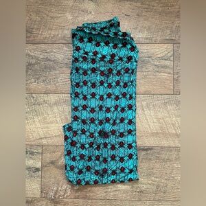 LuLaRoe Spider Leggings TC